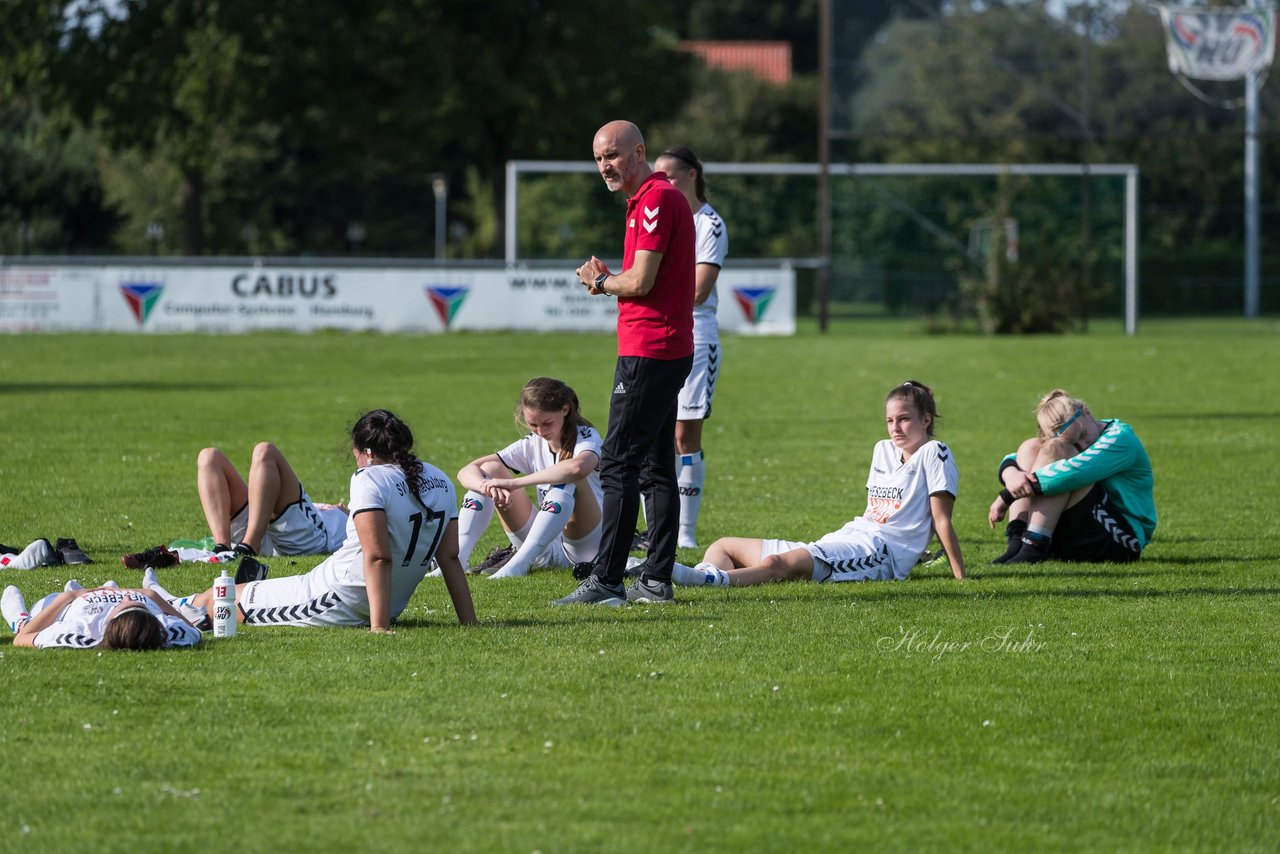 Bild 323 - F SV Henstedt Ulzburg II - SSC Hagen Ahrensburg : Ergebnis: 0:4